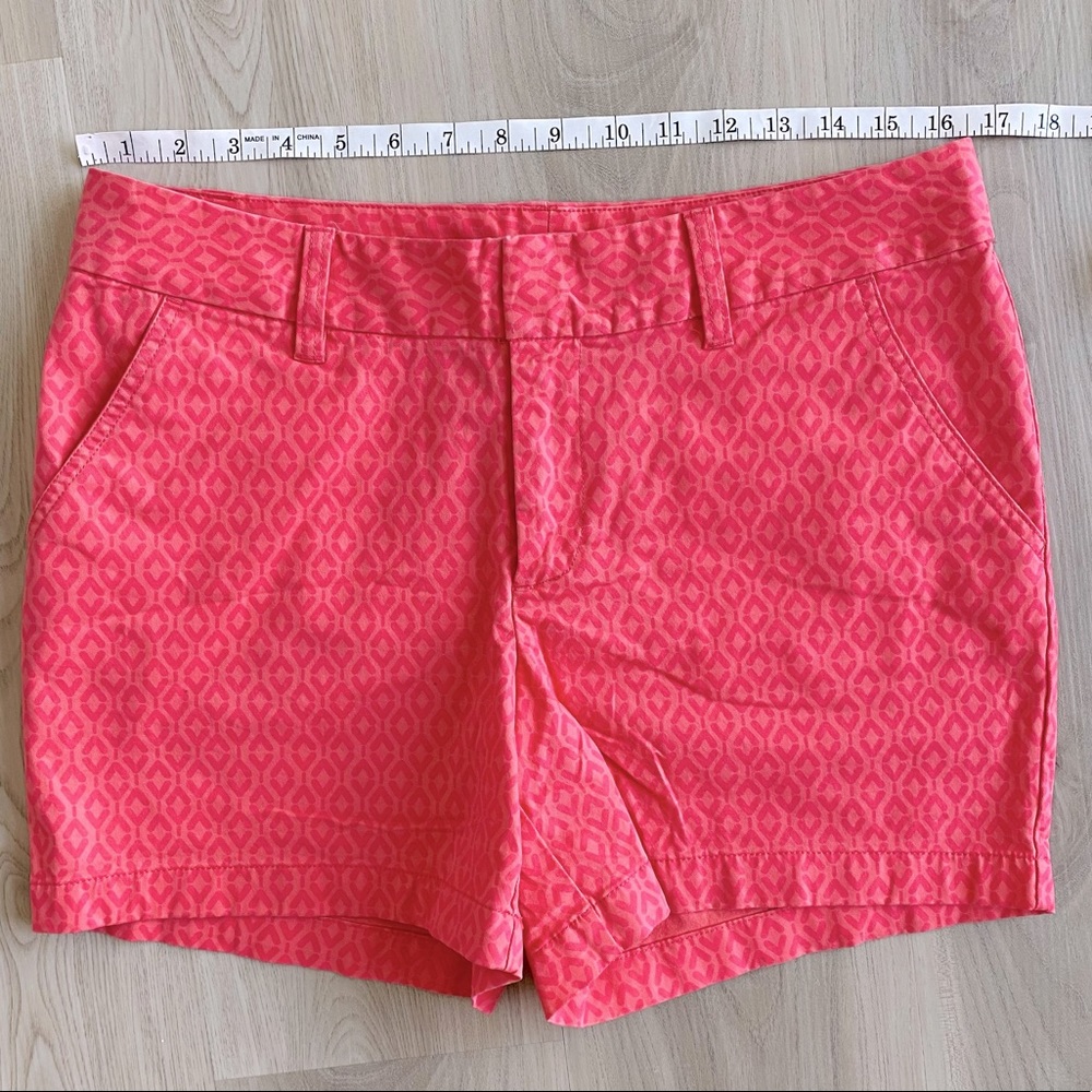Printed le Tigre golf shorts